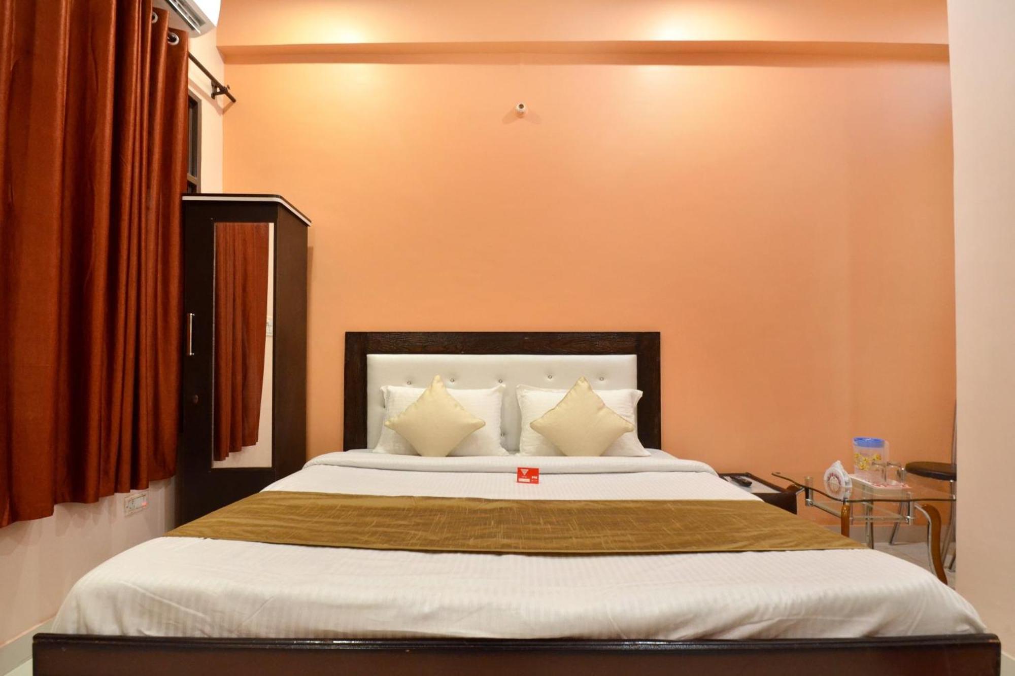 Hotel O Galaxy Nayagaon Экстерьер фото